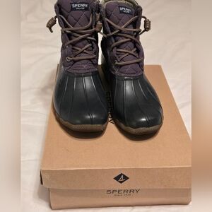 Women's boots